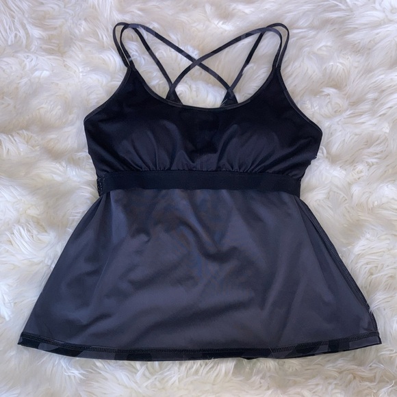 OLD NAVY Strappy Camo Tank Shelf with Removable Pad Inserts L - Picture 8 of 13